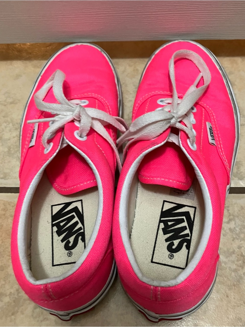 Vans Trainers 'Era (Neon) Knockout Pink Women’s 5 Men’s 3.5
